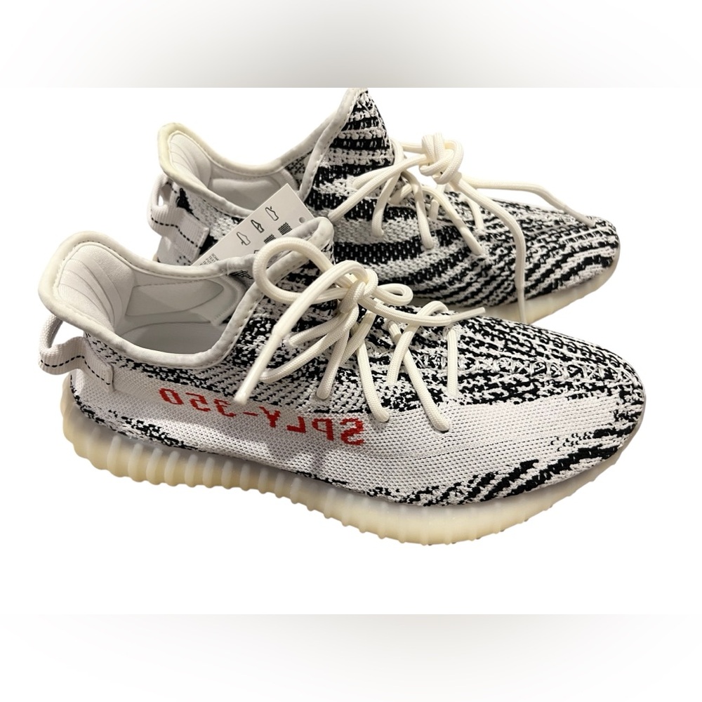 adidas Yeezy Boost 350 V2